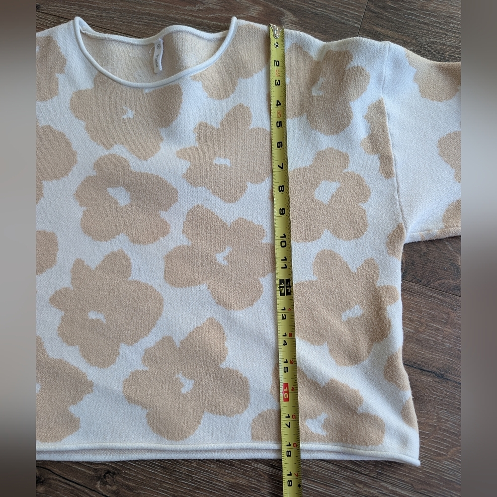 Romantic Floral Cottagecore Sweater Cream Tan Botanical Soft Girl Boho Small - Picture 8 of 11